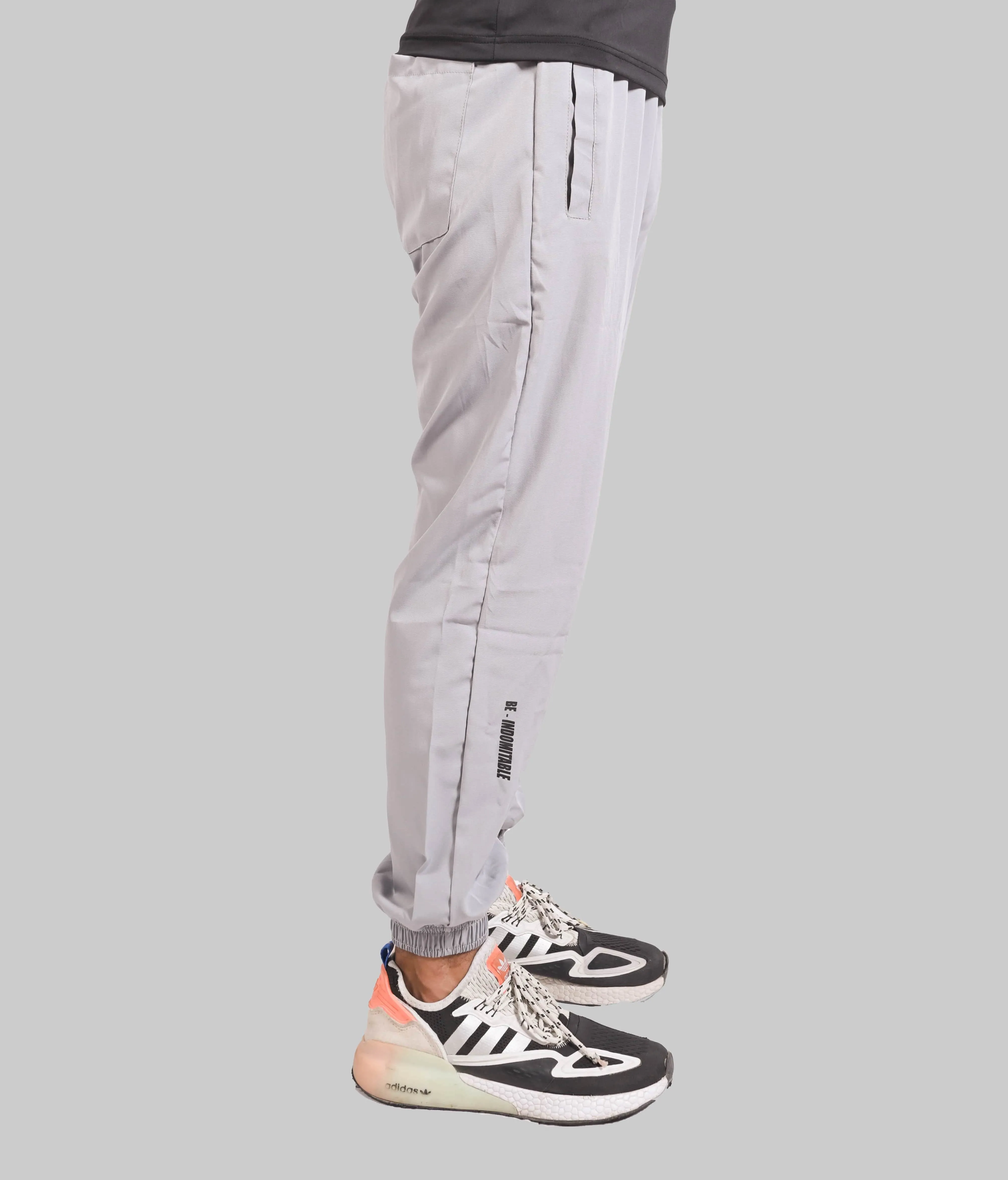 Effortless Light Weight Trouser 3.0 (SILVERY GREY)