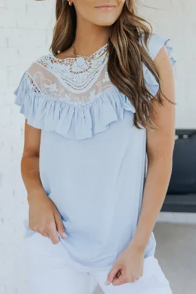 Lace Splicing Ruffled Short Sleeve T-shirt