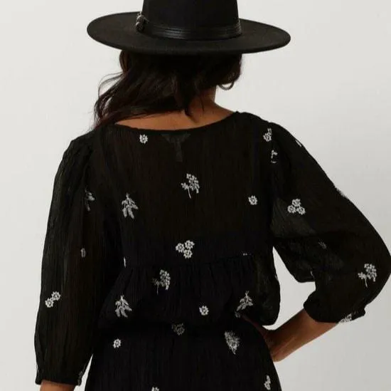 Object Jalfra 3/4 Sleeve Top In Black Embroidery Detail