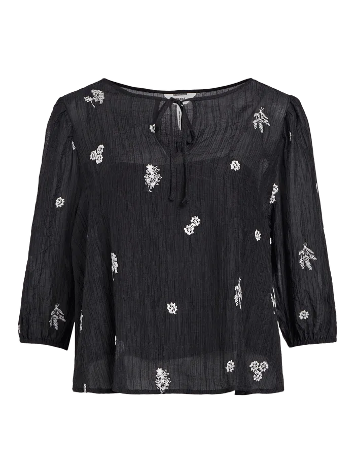 Object Jalfra 3/4 Sleeve Top In Black Embroidery Detail